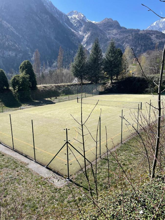 Courmayeur~Navetta Gratuita Per Il Centro+Impianti ภายนอก รูปภาพ