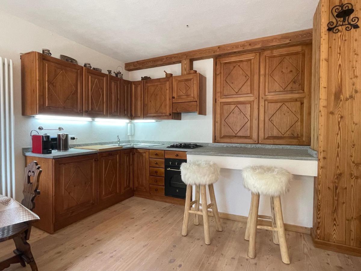 Courmayeur~Navetta Gratuita Per Il Centro+Impianti ภายนอก รูปภาพ