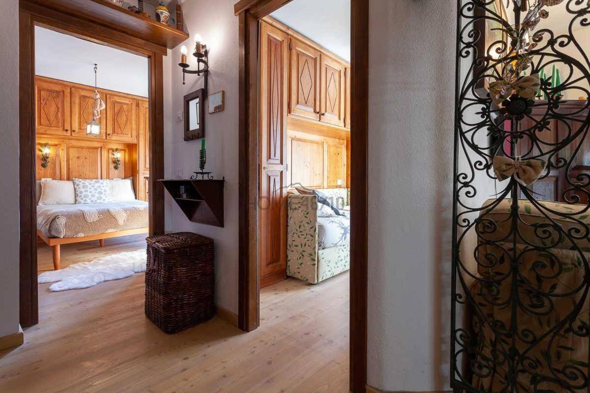 Courmayeur~Navetta Gratuita Per Il Centro+Impianti ภายนอก รูปภาพ